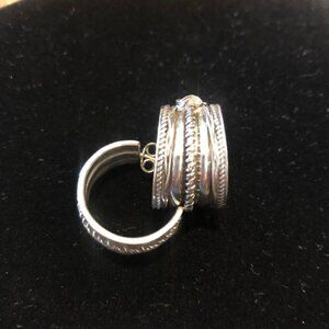 Sterling Silver hoop post earrings in EUC